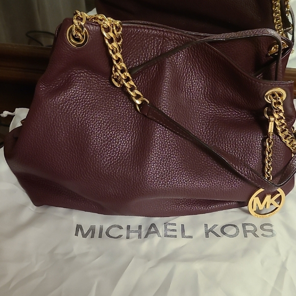 Michael Kors Plum Leather Shoulder Bag with Gold Accents - Picture 1 of 9